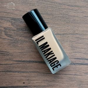 IL Makiage Foundation